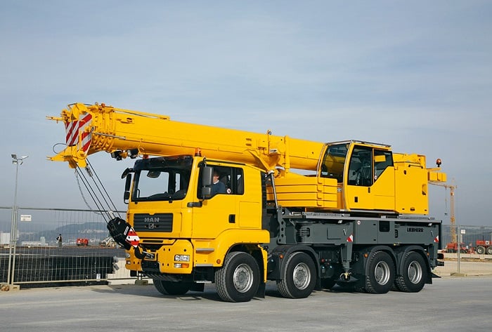 truck mounted crane