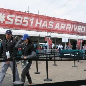 Logistics of Order: The Strategic Advantage of Barricade Rentals for Large-Scale Events