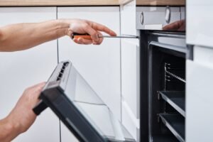 Built-In Oven Repair: What Makes It Different?