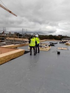 Advanced Flat Roofing Systems: Materials, Design Considerations, and Performance Factors